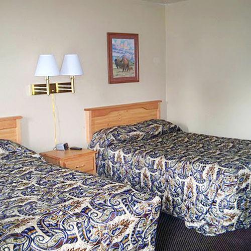 Silver Spur Motel Lander Room photo